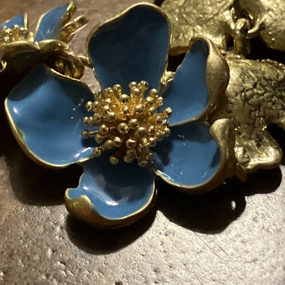 Blue Enamel 3D Flower Gold Tone Necklace - Picture 4 of 6
